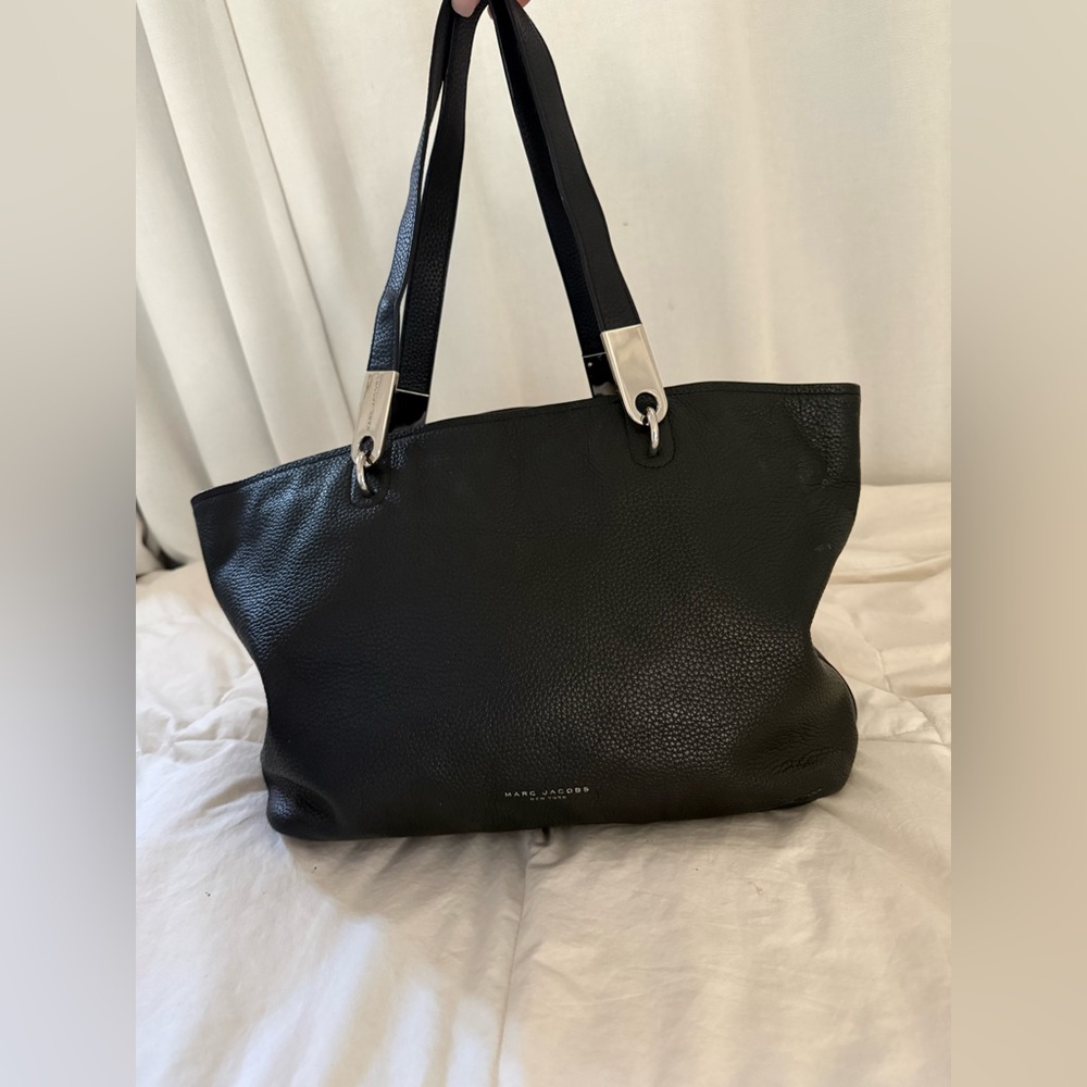 RARE Marc jacobs pebbled leather large tote bag silver hardware
